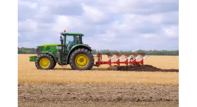 Оборотный плуг: переплата или разумная инвестиция в хозяйство?
