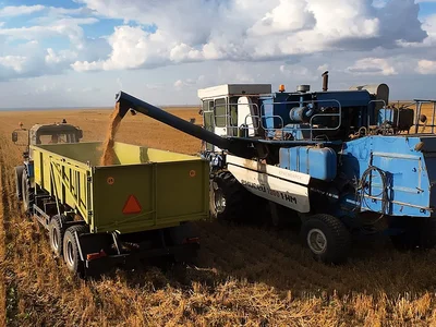 ПСТ-9, полуприцеп тракторный