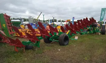  Плуг прицепной оборотный ППРО 12-01 с винтовым отвалом