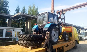 Трактор МТЗ 82.1 с комплектом задних колес уехал в Архангельскую область