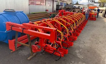 Эффективная обработка почвы в междурядьях 45 см