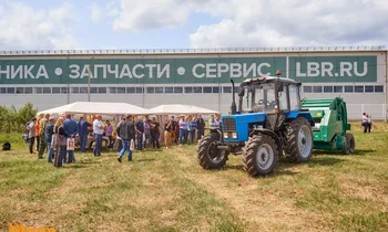 День поля в Смоленске: техника для кормозаготовки к сезону 