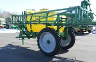 Прицепной опрыскиватель ОП-2000 Руслан, 18 метров
