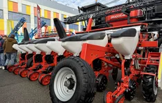 Пропашная сеялка Premium 8DF