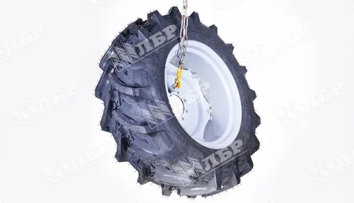 Шина 360/70r24. 360 70 24 мтз. Шина 360/70r24. 360 70 24 мтз. Шина 360/70r24.