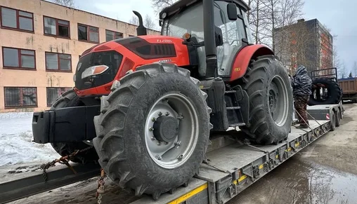 200 лс трактор