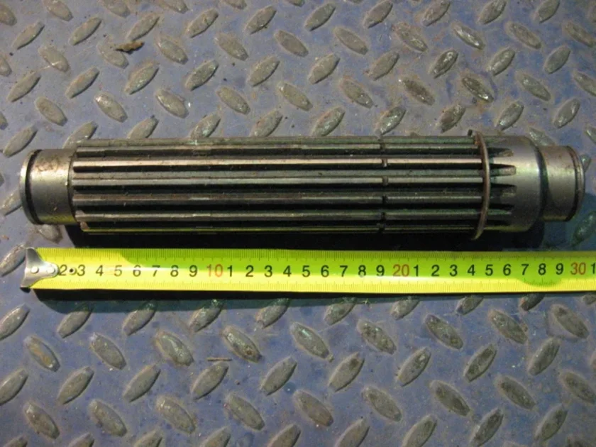 подшипниковый узел ucf 210. блок противовеса kone. вал 50 мм. вал для профилегиба под 205 подшипник. втулка 50-1601336 упорная привода вом мтз.