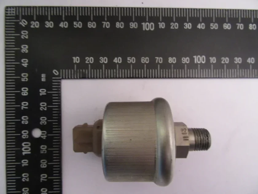 дд-20е датчик. дд 20. датчик давления масла гмп амкодор 332. датчик давления масла мтз 82. датчик давления масла дд20ми.