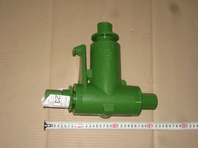 Редуктор ea208 amazone. Запчясть на амазон каталожный номер935179. Редукторы амазон. Редуктор разбрасывателя удобрений amazone. Редукторы амазон.