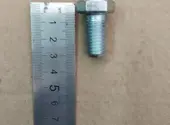 Болт 9331225