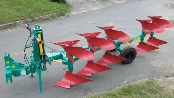 Плуг навесной Минойтовский завод ППО-4+1-40