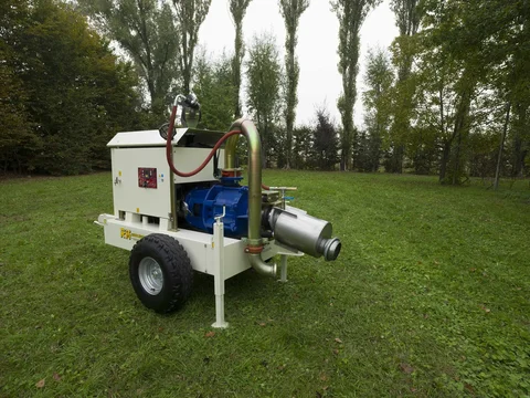 MOP 260 с двигателем IVECO и насосом SM F3 125-175 B/3 (254 л.с.) насосная станция