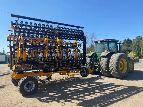 KOMPAKTO-12000 культиватор предпосевной