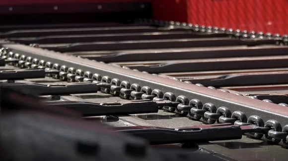 Разбрасыватель органических удобрений TAURUS N272/4