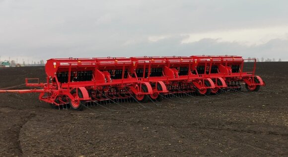 eiUpHp2Y1X Как выглядит сеялка для зерна