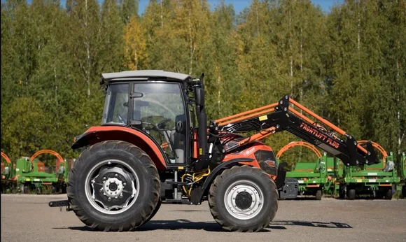 /frontalnye-pogruzchiki/frontlift-plus-1200-euro-k-traktoram-farmer-fl904