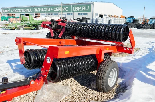 Прикатывающий каток Jacek 1709