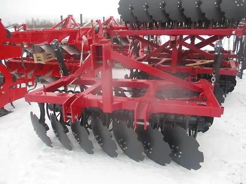 Дисковая полуприцепная борона БД-2,4х2П