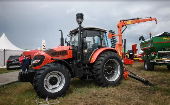 Трактор FL1354 (Stage II) 135 л.с.