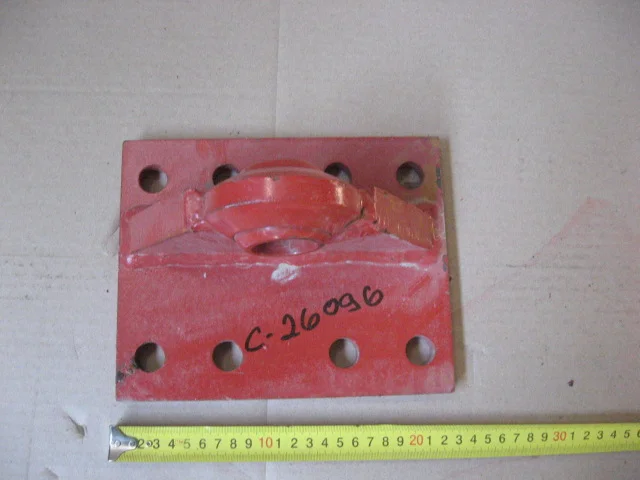 Пластина крепления кронштейна подъема рамы C26096
