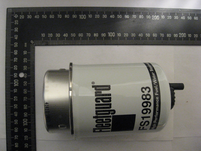 Фильтр топливный водосепаратор FS19983